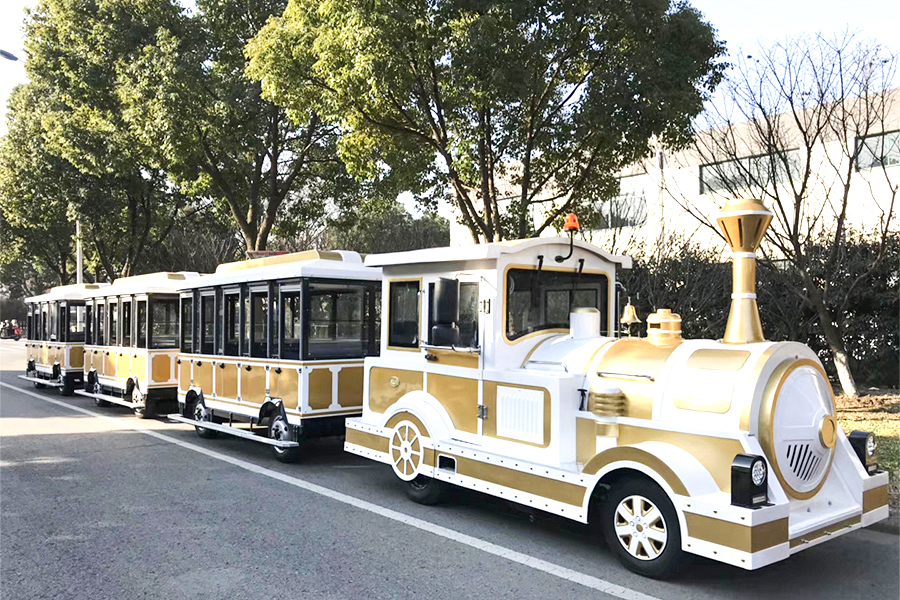 Kereta api persiaran tanpa landasan berskala besar yang elegan dengan 20 tempat duduk dalam gerabak tertutup